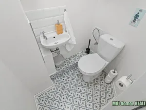 Pronájem bytu 2+kk, Praha - Vysočany, Kolbenova, 60 m2