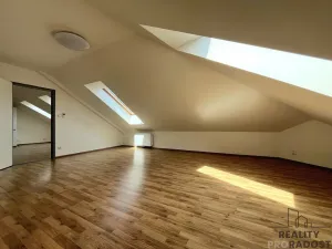 Pronájem bytu 2+kk, Brno, Vlhká, 2976 m2