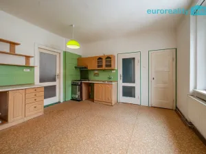 Prodej rodinného domu, Cheb, Vančurova, 329 m2