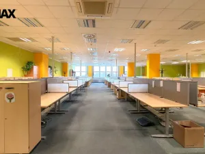 Pronájem kanceláře, Pardubice - Zelené Předměstí, Masarykovo náměstí, 416 m2