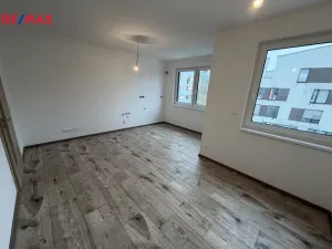 Pronájem bytu 1+kk, Havlíčkův Brod, Stromovka, 29 m2