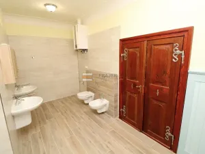 Pronájem bytu 1+1, Uhlířské Janovice, Václavské náměstí, 55 m2