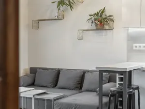 Pronájem bytu 1+kk, Praha - Košíře, Naskové, 33 m2