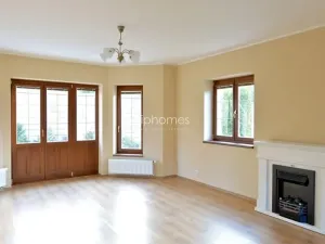 Pronájem vily, Praha - Nebušice, K vinicím, 300 m2