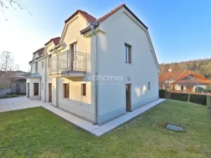 Pronájem vily, Praha - Nebušice, K vinicím, 300 m2