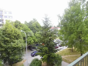 Prodej bytu 1+kk, Praha - Prosek, Veltruská, 33 m2