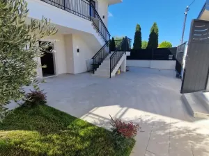 Prodej vily, Spille, 235 m2