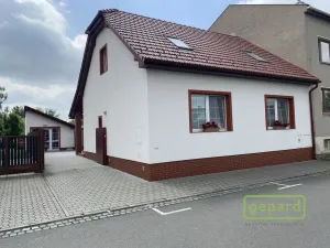 Pronájem obchodního prostoru, Bohuňovice, U stavu, 35 m2