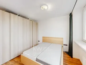 Pronájem bytu 2+kk, Praha - Vršovice, Ruská, 62 m2