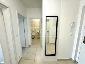 Pronájem bytu 2+kk, Praha - Modřany, K Vystrkovu, 70 m2