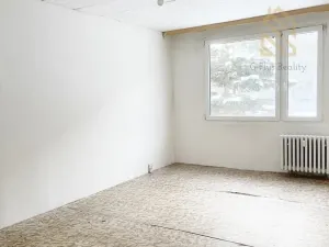 Prodej bytu 2+1, Ústí nad Labem - Mojžíř, Jindřicha Plachty, 62 m2