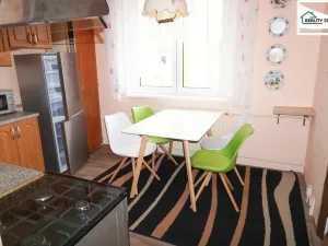 Pronájem bytu 2+1, Cheb, Dvořákova, 60 m2