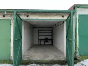 Prodej garáže, Kadaň, Prunéřovská, 19 m2