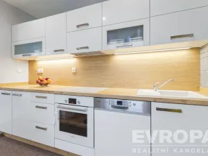 Prodej bytu 2+1, Havlíčkův Brod, Sídliště Pražská, 57 m2