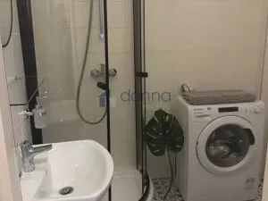 Pronájem bytu 2+kk, Praha, náměstí Dr. Václava Holého, 44 m2