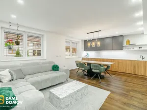 Prodej rodinného domu, Suchov, 191 m2