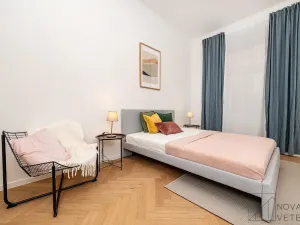 Prodej bytu 2+kk, Praha - Žižkov, Víta Nejedlého, 49 m2