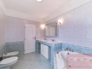 Pronájem rodinného domu, Praha - Nebušice, Nebušická, 243 m2