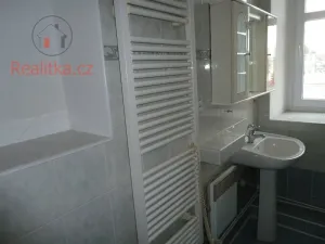 Pronájem bytu 2+1, Tábor, Chýnovská, 72 m2