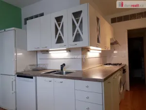 Pronájem bytu 2+1, Karlovy Vary - Bohatice, Lomená, 61 m2