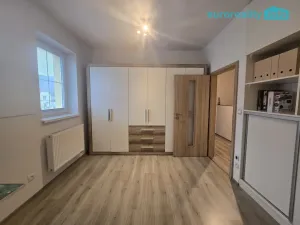 Pronájem rodinného domu, Králův Dvůr - Popovice, Bohumila Hájka, 147 m2