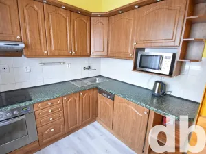 Pronájem bytu 2+1, Karlovy Vary, Vítězná, 54 m2