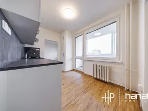 Prodej bytu 2+1, Přerov, Budovatelů, 56 m2