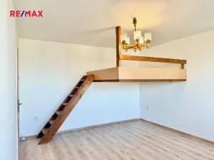 Prodej bytu 1+kk, Pardubice, Valčíkova, 29 m2