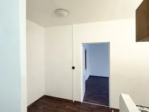 Pronájem bytu 3+1, Klášterec nad Ohří, Školní, 66 m2