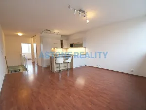 Pronájem bytu 2+kk, Praha - Vysočany, Skloněná, 60 m2