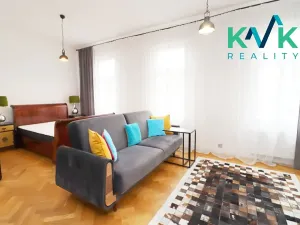 Prodej bytu 1+kk, Karlovy Vary, Sadová, 50 m2