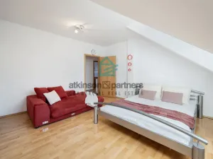 Prodej rodinného domu, České Budějovice - České Budějovice 7, Komenského, 180 m2