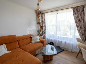 Pronájem bytu 2+kk, Roztoky, Lederova, 47 m2
