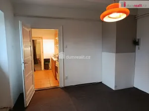 Pronájem bytu 2+1, Praha - Podolí, Na Podkovce, 50 m2