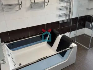 Prodej bytu 4+kk, Praha - Lochkov, K Lahovské, 99 m2