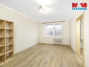 Prodej bytu 2+1, Pardubice - Studánka, Luďka Matury, 74 m2