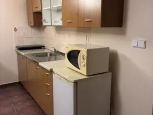 Pronájem bytu 1+kk, Praha - Hostivař, Švehlova, 25 m2