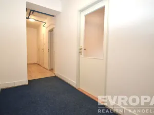 Prodej bytu 2+1, Praha, Oblouková, 60 m2