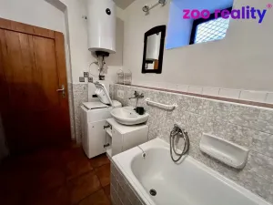 Prodej rodinného domu, Velký Chlumec - Malý Chlumec, 158 m2