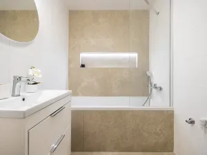 Prodej bytu 3+1, Praha - Černý Most, Vybíralova, 79 m2