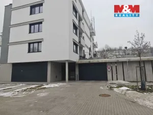 Prodej garážového stání, Libčice nad Vltavou, Pod Hliníkem, 30 m2