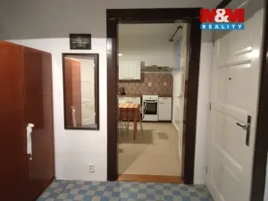 Pronájem bytu 2+1, Jindřichův Hradec - Jindřichův Hradec I, Panská, 80 m2