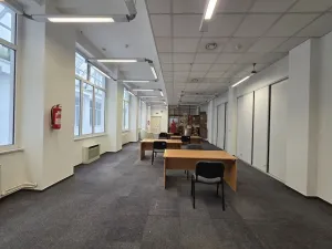 Pronájem kanceláře, Plzeň, náměstí Republiky, 125 m2