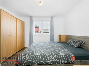 Prodej rodinného domu, Loket, Nad Hájovnou, 196 m2