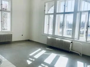 Pronájem obchodního prostoru, Broumov - Velká Ves, Nádražní, 32 m2