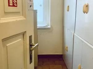 Pronájem obchodního prostoru, Broumov - Velká Ves, Nádražní, 32 m2