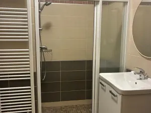 Pronájem bytu 2+kk, Praha - Kyje, Farkašova, 50 m2