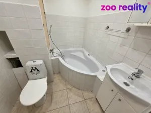 Pronájem bytu 1+1, Chomutov, Kyjická, 34 m2