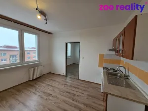 Pronájem bytu 1+1, Chomutov, Kyjická, 34 m2