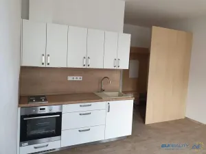 Pronájem bytu 1+kk, Náchod, Komenského, 29 m2
